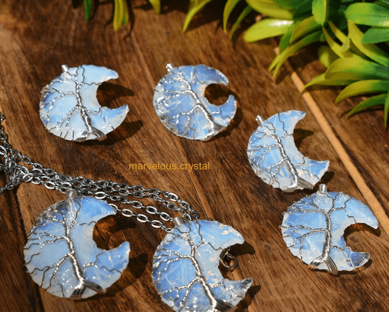Tree of Life Crescent Moon Necklace - iamlazy.store
