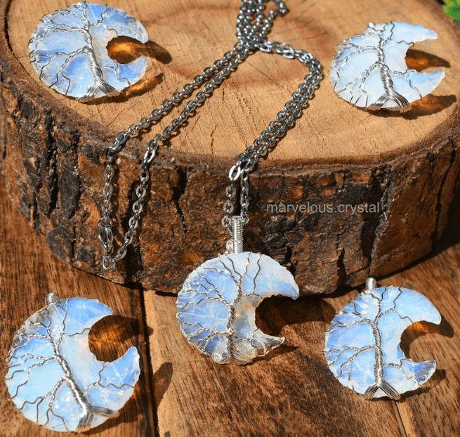 Tree of Life Crescent Moon Necklace - iamlazy.store